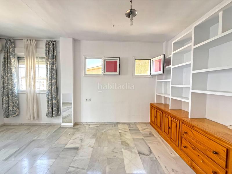 Foto c8361a70-e279-4a02-a509-cb0ef4527a80. Reihenhaus mit parking in Ciudad Aljarafe Mairena del Aljarafe