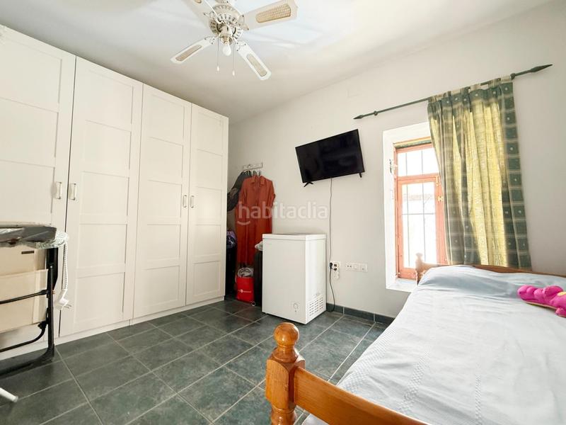 Foto 7da79a0d-b564-42dc-9e0f-91d1cf0dac68. Casa adossada a San Julián Sevilla