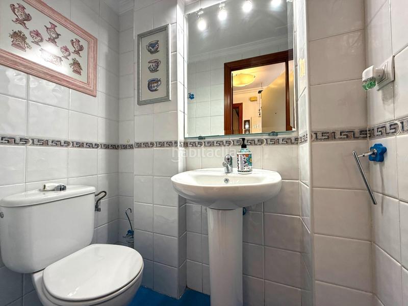 Foto 18c21ab8-6ace-4a44-8a58-7743b372ea31. Casa aparellada a Espartinas pueblo Espartinas