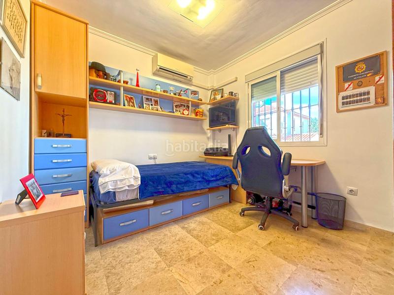 Foto 2a8eb819-e833-48d1-a3cc-aa7ee7fa0eb5. Casa aparellada a Espartinas pueblo Espartinas