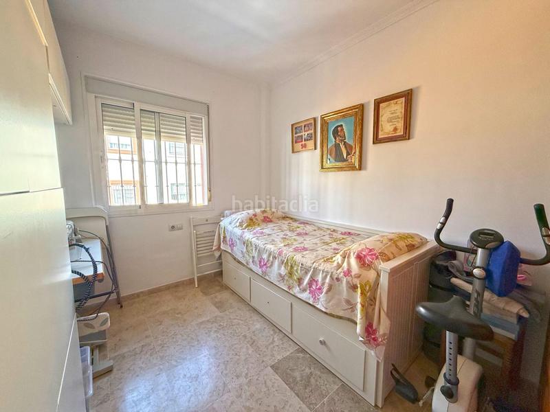 Foto 4c06e77e-4aa2-4209-94dd-d16dd8c40762. Casa aparellada a Espartinas pueblo Espartinas