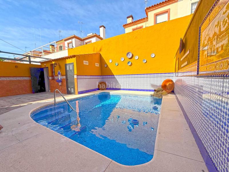 Foto 83ddd8d6-e711-400f-ac81-ca3b91574a1c. Casa aparellada a Espartinas pueblo Espartinas