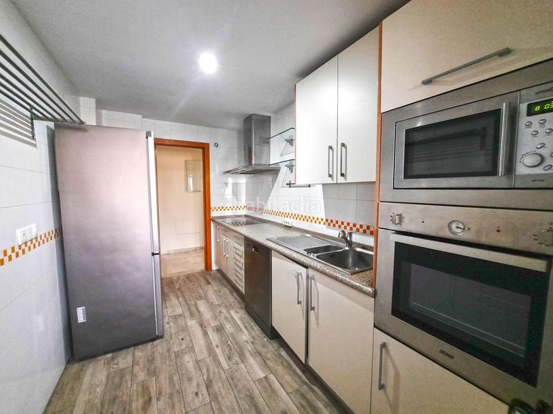 Foto 638f97c3-e133-4274-bc5c-20b6e46d32ed. Flat in Nuevo Bulevar Mairena del Aljarafe