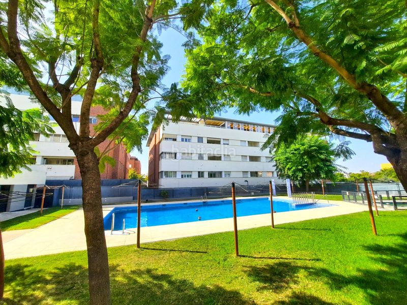 Foto cd180565-559d-4b85-9835-5567feb447b5. Àtic amb aparcament piscina a Nuevo Bulevar Mairena del Aljarafe