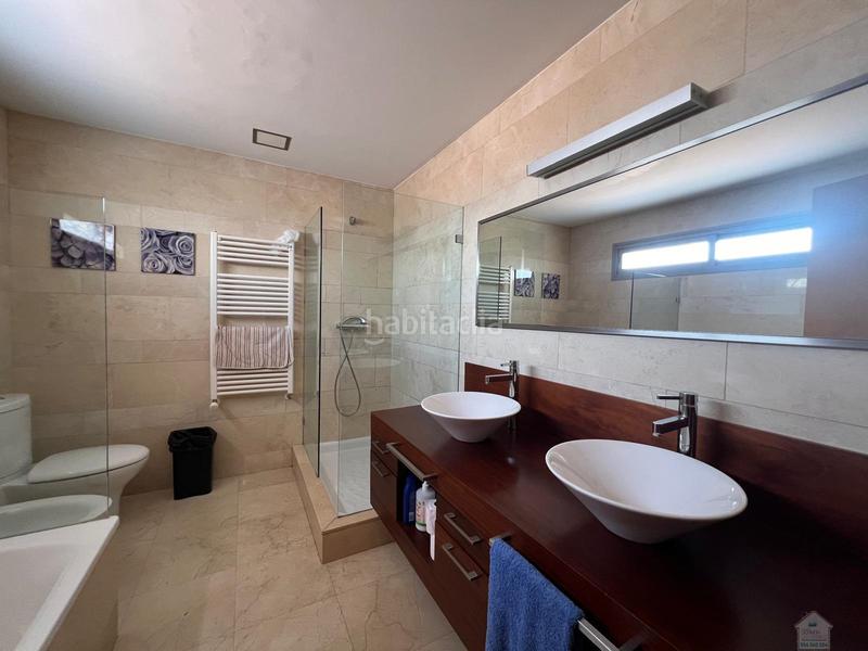 Foto 40e00244-fca8-42ea-a065-95066262c791. Affitto chalet con riscaldamento parcheggio piscina in Alcalá de Guadaira