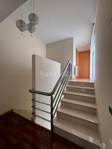 Foto 2bfd9702-6bda-4a52-b305-34b92a943d2c. Location chalet avec chauffage parking piscine dans Alcalá de Guadaira