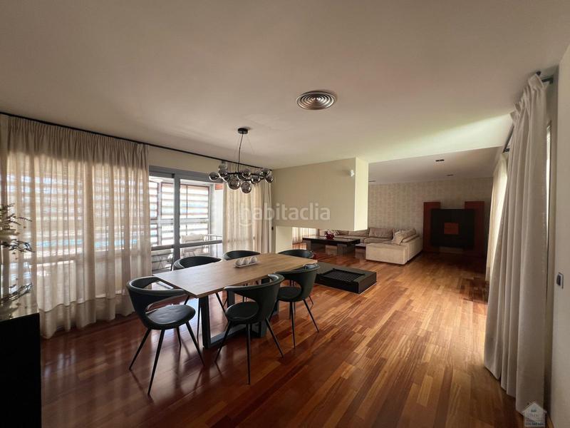 Foto 54295f94-c2cf-4128-9939-f624bcc4c449. Location chalet avec chauffage parking piscine dans Alcalá de Guadaira