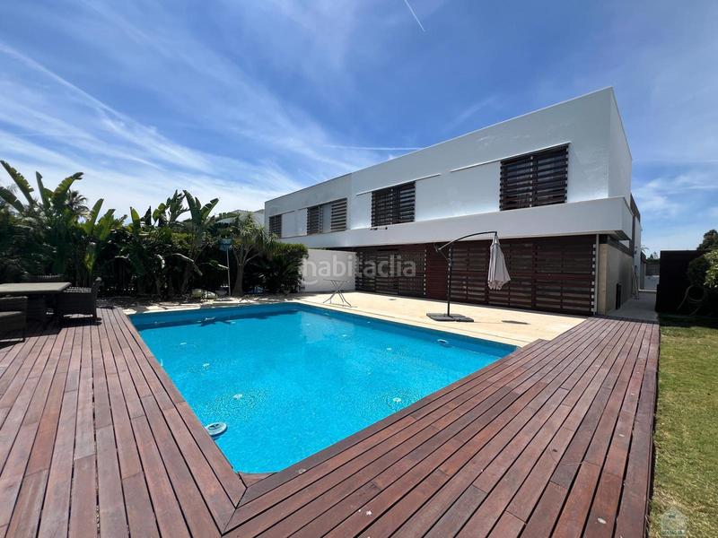 Foto 7c158c13-4f2f-4d72-9e72-3c439043ff7a. Location chalet avec chauffage parking piscine dans Alcalá de Guadaira