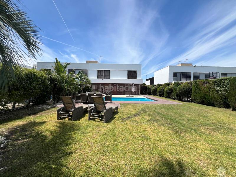 Foto 9d1404a4-44a7-4369-9ca2-40b7dd652f59. Miete chalet mit heizung parking pool in Oromana Alcalá de Guadaira