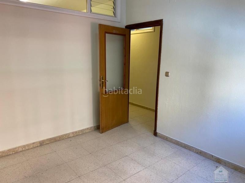 Foto 245f4ad8-b496-42e8-9dca-ac627f682633. Lloguer oficina a Arenal - Museo Sevilla