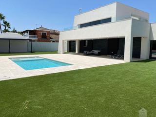 Rent Chalet in El Arenal - La Pólvora. Dos hermanaschalet