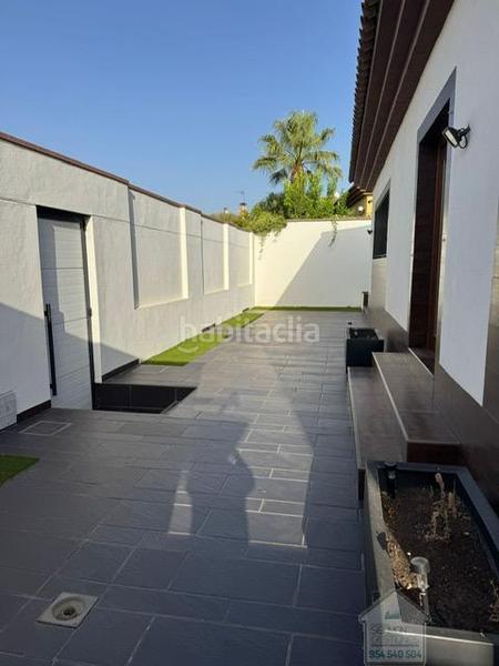 Foto a1912146-cd70-4459-81e8-cfb94011edf4. Alquiler chalet dos hermanaschalet en Olivar de Quintos Montequinto