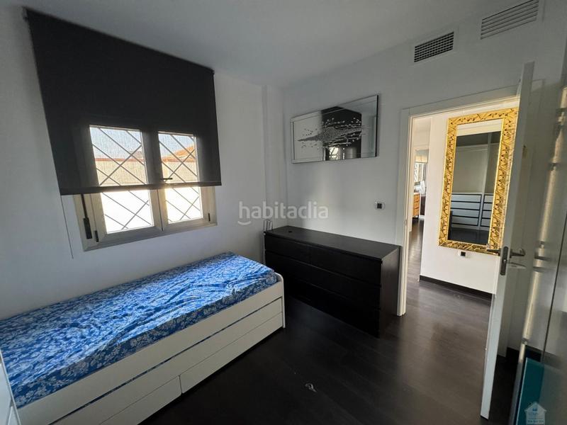 Foto a1fc8e38-730f-4a84-8091-04790538892f. Alquiler chalet dos hermanaschalet en Olivar de Quintos Montequinto
