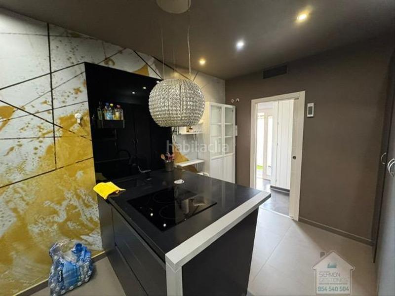Foto 7ce38de2-5ee2-494f-84be-c7dbb128a01f. Rent chalet with heating parking pool in Olivar de Quintos Montequinto