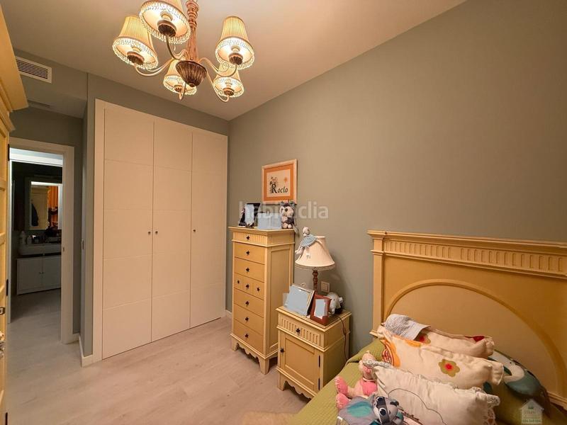 Foto a58a80f8-32ff-4843-9a5d-745bd745c3bb. Appartamento con parcheggio in Entrenúcleos Dos Hermanas