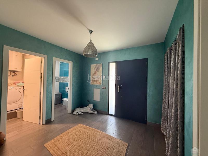 Foto 7fdaa1ac-084d-4198-8347-9784de3102c9. Location chalet avec parking dans Entrenúcleos Dos Hermanas