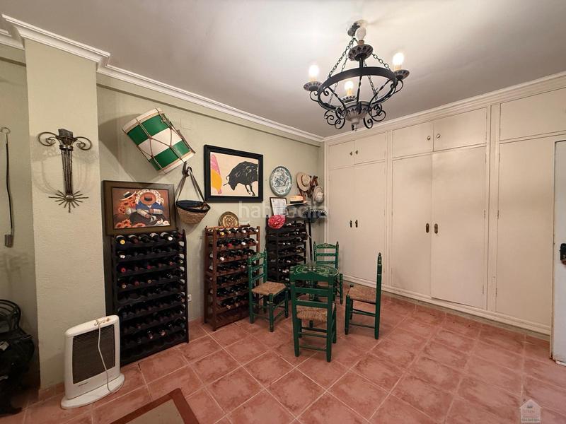 Foto a1cbdae6-9fb4-4a24-9b79-3f1b1ec18dcb. Xalet amb aparcament piscina a Oromana Alcalá de Guadaira