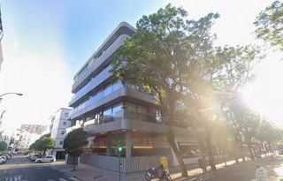 Aparcament cotxe en El Plantinar - Avda. La Paz - El Juncal. Sevillagaraje