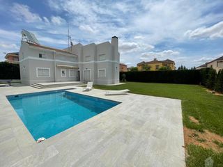 Lloguer Xalet a Condequinto. Dos hermanaschalet