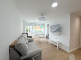 Miete Etagenwohnung in El Torrejón - El Cerezo. Sevillapiso