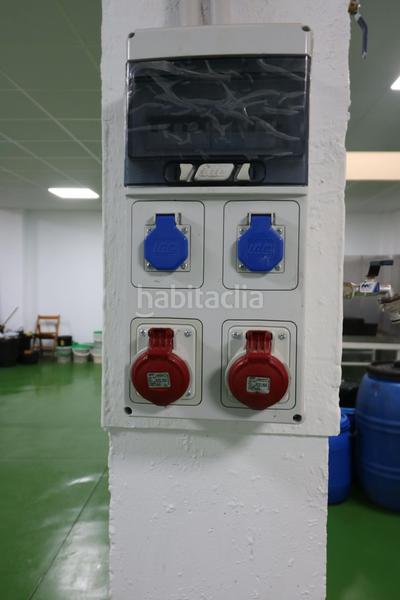 Foto 261c44a7-b0d6-4a68-ab60-7ee0d7bb428b. Geschäftsraum in Barrio del Nervión Sevilla