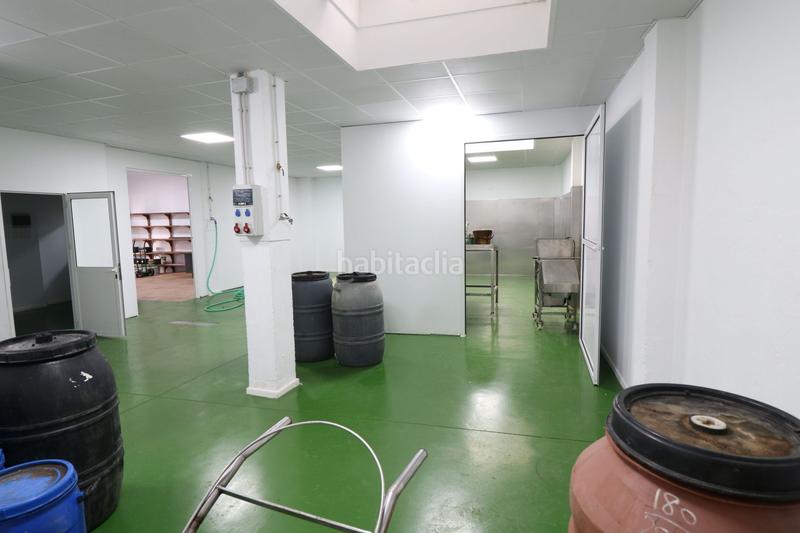 Foto 2dad7ed0-69a2-4f84-a331-660ba48ab7ca. Geschäftsraum in Barrio del Nervión Sevilla