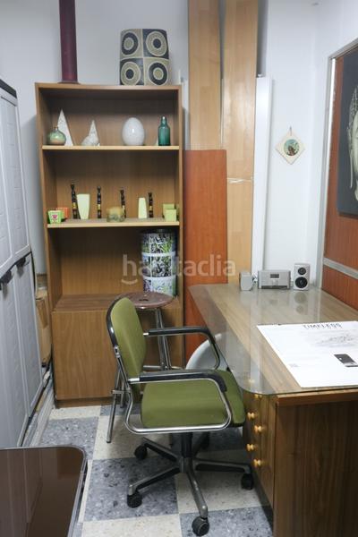 Foto af8448b6-b3b9-4b86-8290-5908d44ce189. Local comercial excelente local en El Cerro del águila en Sevilla