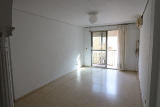 Appartement à La Plata. Excelente oportunidad! piso reformado en barriada las águilas