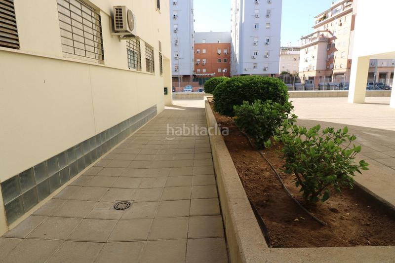 Foto 222940e3-d94a-435b-857a-020d82ce4f1f. Appartamento con riscaldamento in colores - entreparques Sevilla