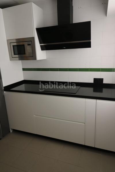 Foto 834c45fc-00a6-47fe-8103-a65db35606a8. Appartamento con riscaldamento in colores - entreparques Sevilla