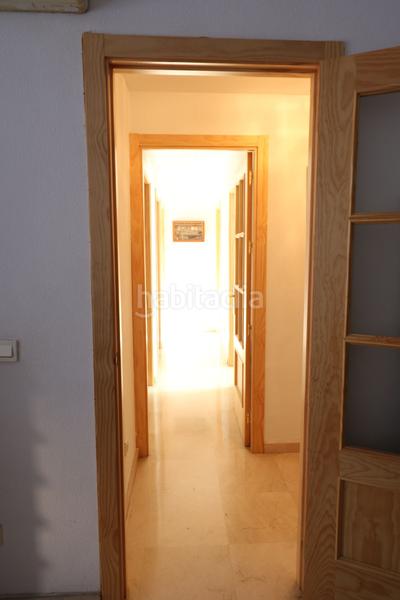 Foto c4c9a0a4-813a-4999-91ef-592833160ac0. Appartamento con riscaldamento in colores - entreparques Sevilla