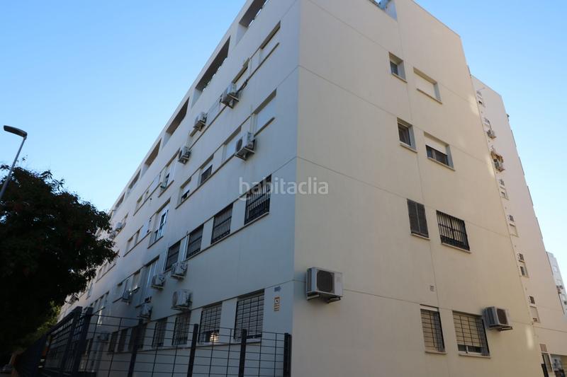 Foto f23379ca-53d4-4e9e-98ab-1aa5904b69db. Appartamento con riscaldamento in colores - entreparques Sevilla