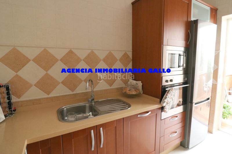 Foto 3ff54a4f-019c-46f2-8fe7-01d9d0db2a75. Casa in La Plata Sevilla