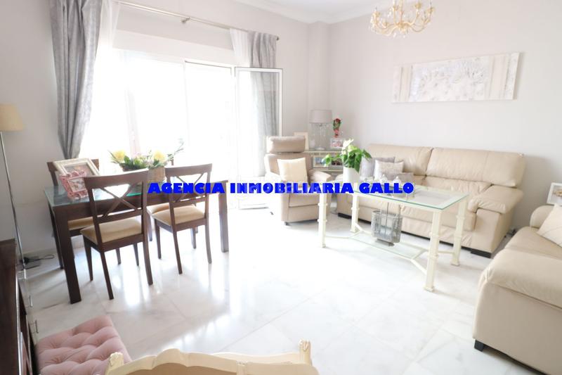 Foto e350bd95-e84a-466c-b734-a03fc7c6d58a. Casa in La Plata Sevilla