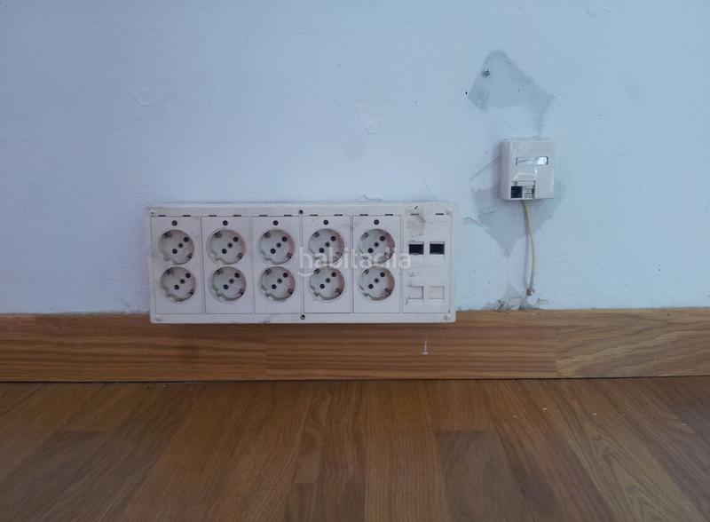 Foto 41e59c74-fdf6-431c-af63-801cf3a9bd73. Location local commercial dans Juan XXIII - Rochelambert Sevilla