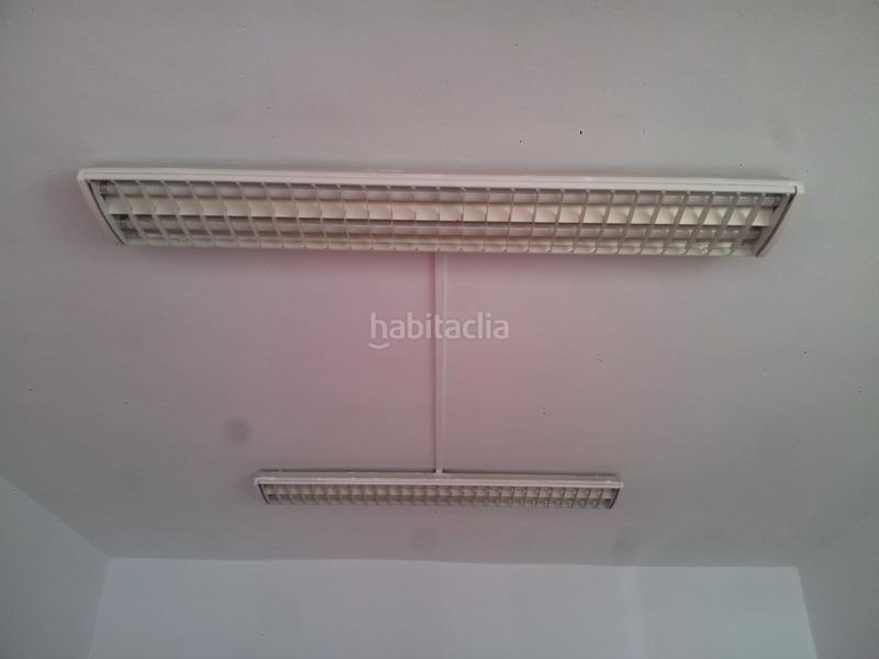 Foto 96fe80d0-4e6a-487e-98e2-f71ccb07512c. Location local commercial dans Juan XXIII - Rochelambert Sevilla