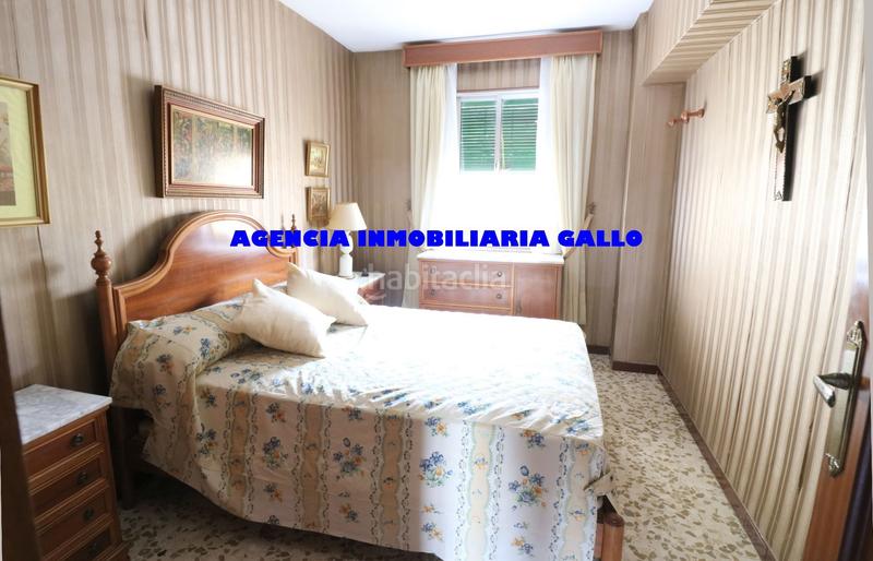 Foto c8067d40-a464-446c-8c87-6da675b08825. Piso  en venta juan xxiii rochelambert en Juan XXIII - Rochelambert Sevilla