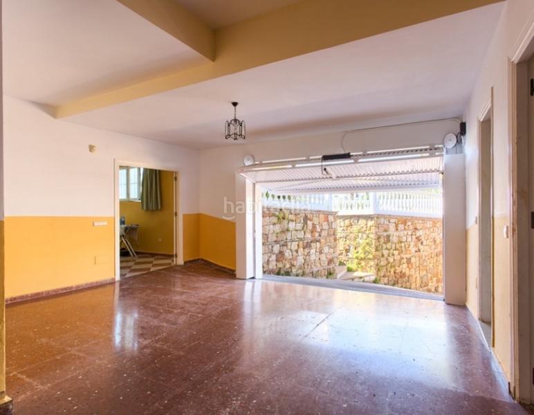 Foto b7169ec5-dd52-4afb-ae97-c0d70f33a942. Chalet villa de lujo en torrequebrada, benalmadena costa en venta. 4 dormitorios, 3 baños. en Benalmádena