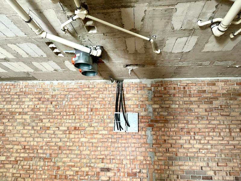 Foto 11483530-5bbd-4c02-bc84-e885e77723a6. Lloguer local comercial a Puerto Deportivo Fuengirola