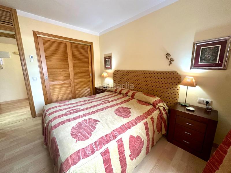 Foto 36acdf21-3812-4478-9c65-8a39104e6834. Apartament amb calefacció piscina a Puerto Deportivo Fuengirola