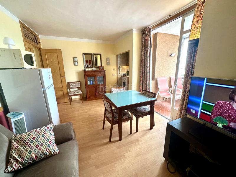 Foto 60c60b90-4f3b-4f32-9759-b0ab830b8e52. Apartament amb calefacció piscina a Puerto Deportivo Fuengirola