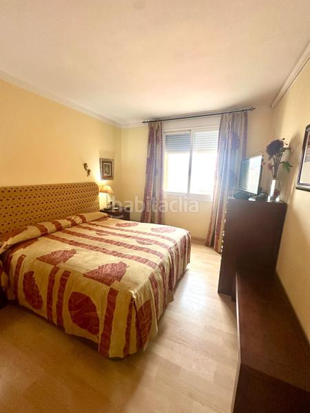 Foto 9b9f0809-b766-44d0-8789-d6be8cc4cfee. Apartament amb calefacció piscina a Puerto Deportivo Fuengirola