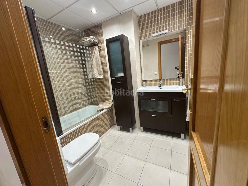 Foto 42b4317a-760b-4ed1-9a06-e0e110f4de42. Miete appartement mit parking pool in Torreblanca del Sol Fuengirola