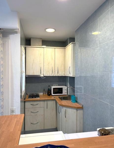 Foto 75ed909c-61f5-42e0-8189-7e1a593e6eaf. Monolocale con piscina in Puerto Deportivo Fuengirola