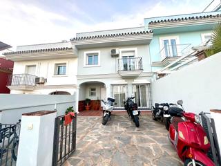 Semi detached house in Calle CHOPOS LOS 2