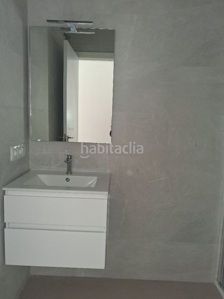 Foto 870ed529-5bde-4b8f-9267-6a2aa6f91a60. Àtic a calle jardines de císter 1 a Bellavista Sevilla