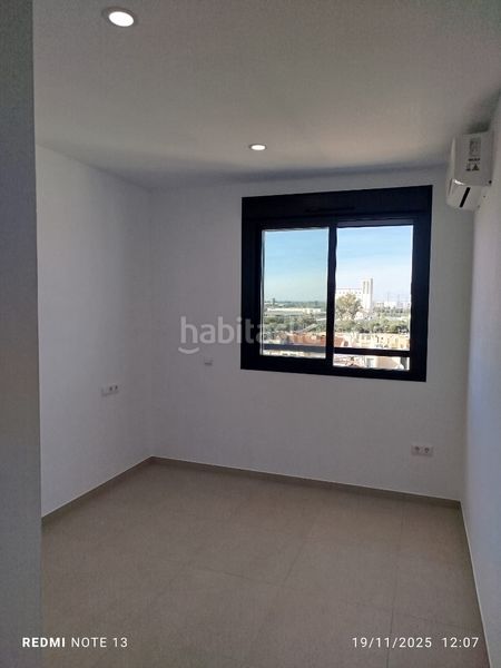 Foto 920f732b-147c-4497-a52d-60f08b33741b. Àtic a calle jardines de císter 1 a Bellavista Sevilla