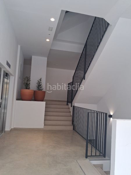 Foto e2071583-e42e-4117-b1d0-19db9872e36b. Àtic a calle jardines de císter 1 a Bellavista Sevilla