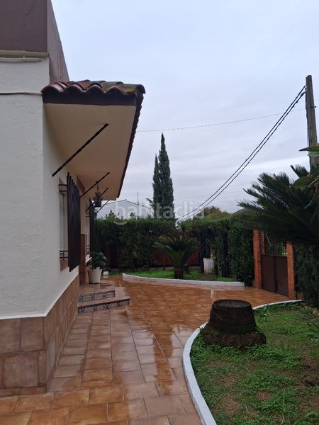 Foto acb01713-7641-4153-bfa1-22a46d1ed184. Chalet in calle real 1 in Castilleja de la Cuesta