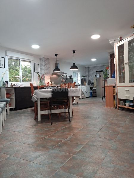 Foto d03c63b9-2d1b-4448-9abb-781c63f72a9c. Chalet in calle real 1 in Castilleja de la Cuesta